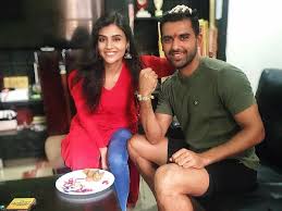 Deepak chahar's full name is deepak lokandersingh chahar, he was born on 7th aug 1992 and he is only 26 years old cricketer. Deepak Chahar Corona Report Malti Deepak Chahar S Sister Reacts After Csk Pacer Tests Positive For Covid 19 See Post Cricket News