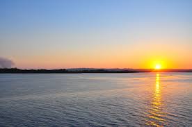 Beautiful Sunset In Ballina Near Byron Bay Nsw Via Behind The Lens Lukey Sunset Nature Places To Travel Beautiful Sunset