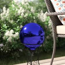 From the comedy duo who are returning as hosts to the legends set to receive lifetime achievement. Garden Globe Stand Wayfair