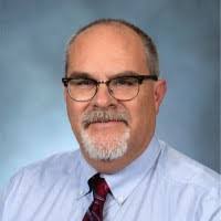 Elizabeth Loranger's Instagram, Twitter & Facebook