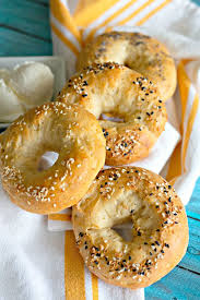 Homemade Greek Yogurt Bagels With Everything Bagel Seasoning Tamara Like Camera In 2020 Homemade Greek Yogurt Greek Yogurt Recipes Everything Bagel
