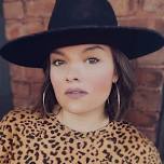 LIVE music with Julia Chisholm!