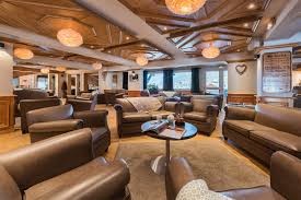 Get deals at morzine's best hotels online! Hotel Le Petit Dru A Morzine Avoriaz Haute Savoie