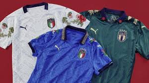 Caro socio, come sai, milano accoglierà il 39°congresso nazionale acoi dal 17 al 20 ottobre 2021. Le Maglie Della Nazionale Ricreate Da The Football Gal
