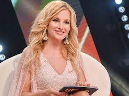 Jun 26, 2021 · várkonyi andrea és mészáros lőrinc (fotó: W4e8hchzab9fxm