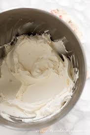 Risultati immagini per crema burro e zucchero per torta paradiso