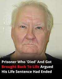 Just got hospitalised due to a peekaboo accident. They put me in the ICU.  🏥👀📈