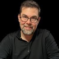 Jason Kinney's Instagram, Twitter & Facebook