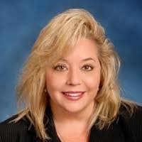 Kristi Duff's Instagram, Twitter & Facebook