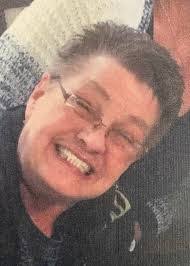 Cindy Devaney's Instagram, Twitter & Facebook