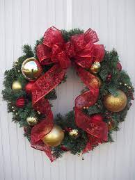 Best 10 Ornament Wreath Ideas On Pinterest Ornament Christmas Wreaths Diy Christmas Ornament Wreath Christmas Wreaths