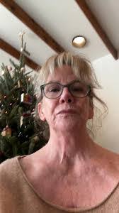 Sherry Smoak's Instagram, Twitter & Facebook