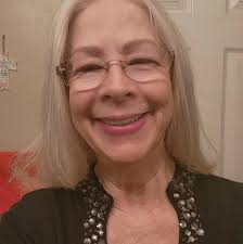 I have some personal news to share with you all... I'm ENGAGED!!! After 3  1/2 years of being together, my boyfriend proposed. He booked a private  room at the Whitney in midtown