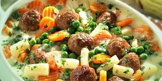 It consists of cooked asparagus tips, well drained of all water, boiled peas, . Low Carb Rezept Leipziger Allerlei Mit Hackballchen Gesunderezepte Me