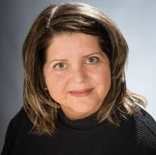 Sandra Macek's Instagram, Twitter & Facebook