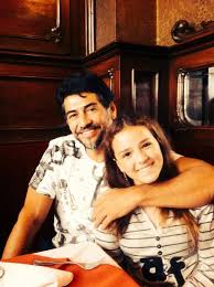 News for today's generation where getting answers comes first today's stories and news delivered and curated by gabriel porras Gabriel Porras Et Sa Fille Nos People Nos Films Facebook