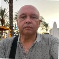 Peter Vanek's Instagram, Twitter & Facebook