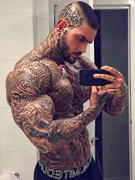Tattoos Vucuda Uyumlu Dovmeler Kas Dovme Dovme