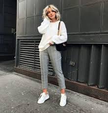 Calça Xadrez Feminina Preta E Branca 30 Looks Para Quem Ama Calca Xadrez Guita Moda Looks Moda Calca Xadrez
