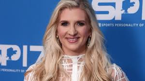 Rebecca Adlington's last-minute wedding mishap moments before 12-acre hall  nuptials