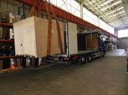 Adjustable louvre opening roof systems servicing all over australia. Sliding Roof Trailers And Rigids Hinks Haulage