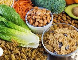 فيتامين ب9 حامض الفوليك فوائدة ومصادرة الغذائية ومخاطر النقص healthy food guide food low fodmap diet