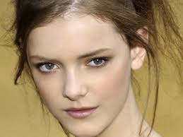 Copia il make up di Imogen Morris-Clarke