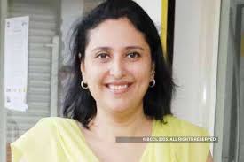 Neeta Gupta checks out a creation by Ritu Bajaj at the launch of her new  store