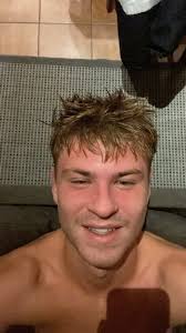 Denis (@roman.dennis02)