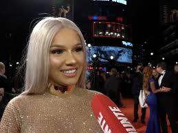 Um das vermögen von megastar shirin david ranken sich seit geraumer zeit diverse gerüchte. Dsds 2017 Wer Ist Eigentlich Diese Shirin David Bunte De