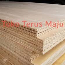 Semakin tebal sebuah triplek, artinya bahan yang digunakan untuk proses pembuatannya semakin berkualitas. Jual Produk Triplek Meranti 9mm Triplek 9mm Termurah Dan Terlengkap Juli 2021 Bukalapak