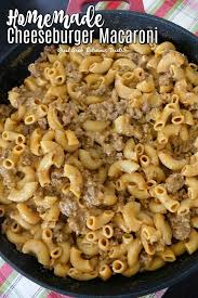 Homemade Cheeseburger Macaroni Is Loaded With Perfectly Seasoned Ground Beef Macaroni And Lot In 2020 Homemade Cheeseburgers Macaroni Recipes Ground Beef Recipes Easy