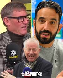 Simon DEFENDS Gary Cotterill after the Sky Sports reporter BEGGED Amorim to  speak English! 👊🎤