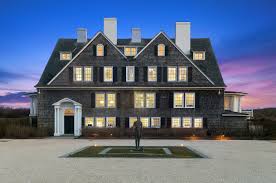 Largest Homes For Sale In America Shingle Style Homes Hamptons House Florida Cottage