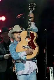 What do people love about Dwight Yoakam?
