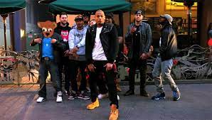 Kamu juga bisa download secara legal di itunes untuk mendukung artis agar terus berkarya. Chris Brown Ft Lil Wayne Tyga Loyal