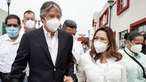 Las votaciones por cédula son anónimas y no es posible identificar al emisor del voto. Elecciones De Ecuador El Correista Andres Arauz Pasa A La Segunda Ronda Mientras Sigue La Renida Contienda Entre Yaku Perez Y Guillermo Lasso Por El Segundo Lugar Bbc News Mundo