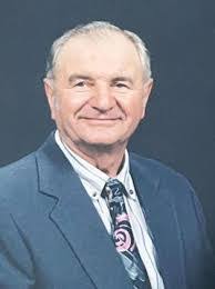 Arthur Kroll's Instagram, Twitter & Facebook