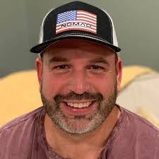 Danny Gwyn's Instagram, Twitter & Facebook