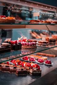 Jun 26, 2021 · want some cake? 750 Bakery Pictures Hd Download Free Images On Unsplash