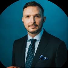 Honored to receive the Ithaca College Department of Sports Management  Distinguished Young Alumnus Award this past weekend! It was great to be  back