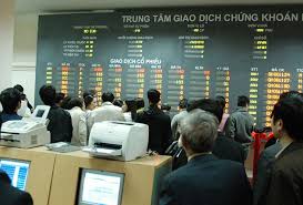Bi hài nhà đầu tư mua cổ phiếu theo khuyến nghị