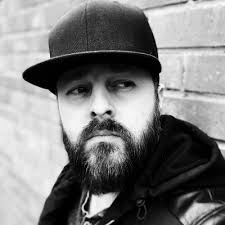 Dom Almond (@dom_almond)