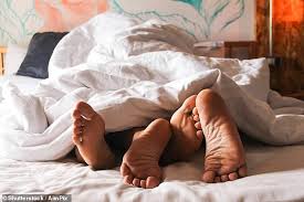 Would it help keep it cooler if i put a white reflective foam core insulation on. Freedomroo Tracey Cox Says Every Couple Has A Sex Personality And Gives Hot Tips On How Best To Relate In Bed Australiannewsreview