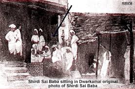 Shirdi Sai sitting in Dwarakamai, original photo – Thus Spake Mohanji