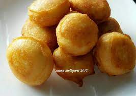 Resep masakan paling enak untuk resep bola tape goreng keju isi coklat crispy paling enak ini adalah resep bola tape goreng singkong garing mudah dan praktis dari resep makanan, minuman dan resep kue sederhana yang sudah dipraktekkan dan dibuktikan lezatnya. Resep Tape Goreng Tepung Rondo Royal Oleh Susan Mellyani Cookpad