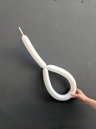 Ballonschwan Modellieren Rezept Ballontiere Leuchtende Luftballons Schwan