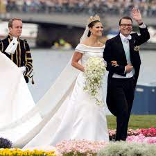 Prinzessin madeleine schweden feiert mäßig begeistert. Alle Infos Zum Brautkleid Von Kronprinzessin Victoria Kronprinzessin Victoria