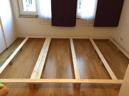 Familienbett bauen wohnen familienbett familien bett und bett. Bauanleitung Fur Ein Familienbett Mamaskind Familienbett Familien Bett Kinderzimmer Dekor