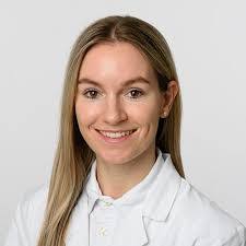 Carmen Hummel's Instagram, Twitter & Facebook